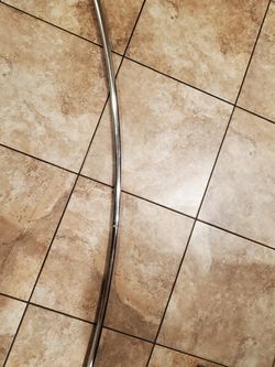 **Curved Shower Rod**