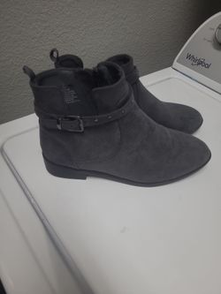 Girls boots size 3