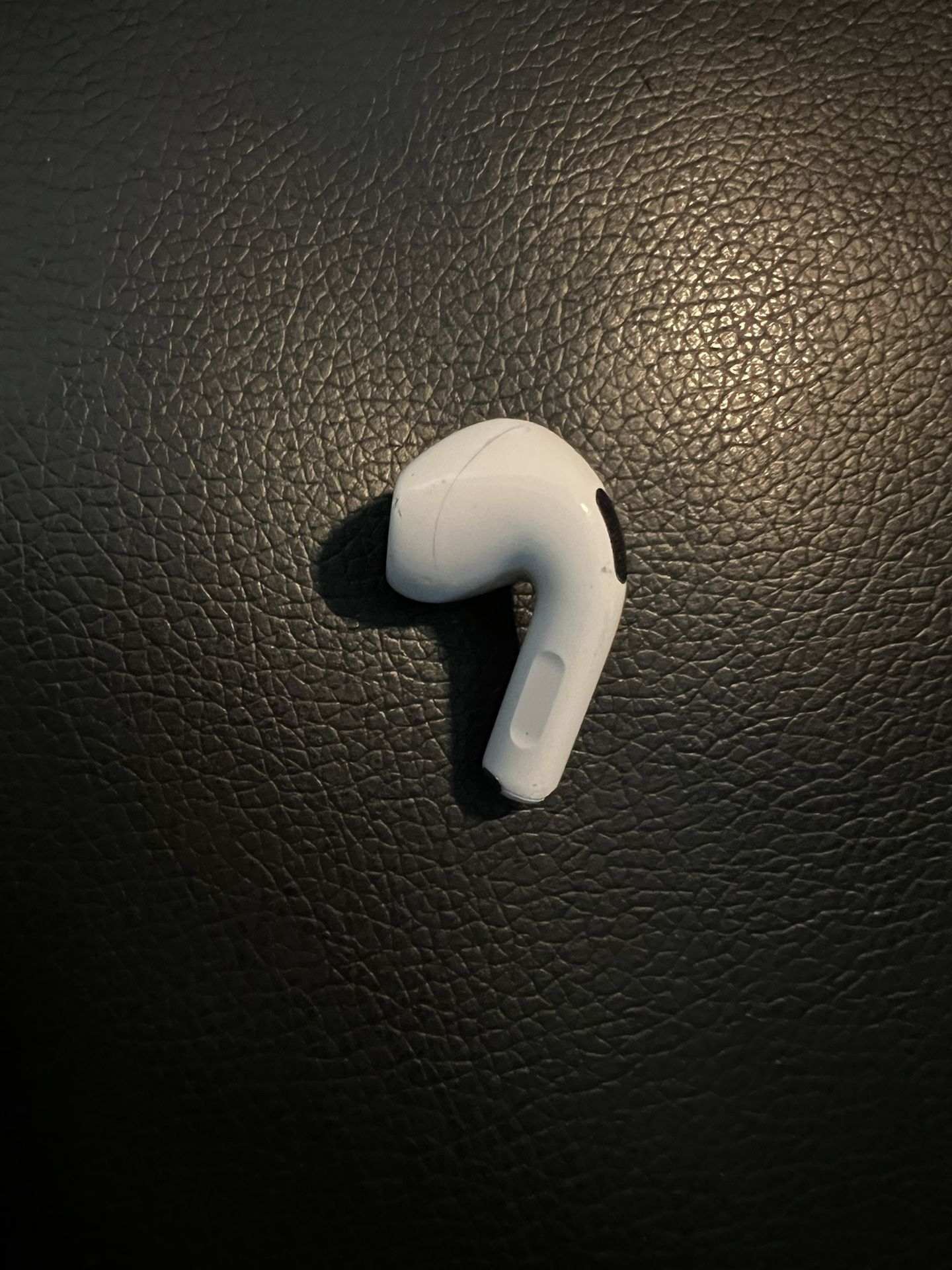 Replacement AirPod 4