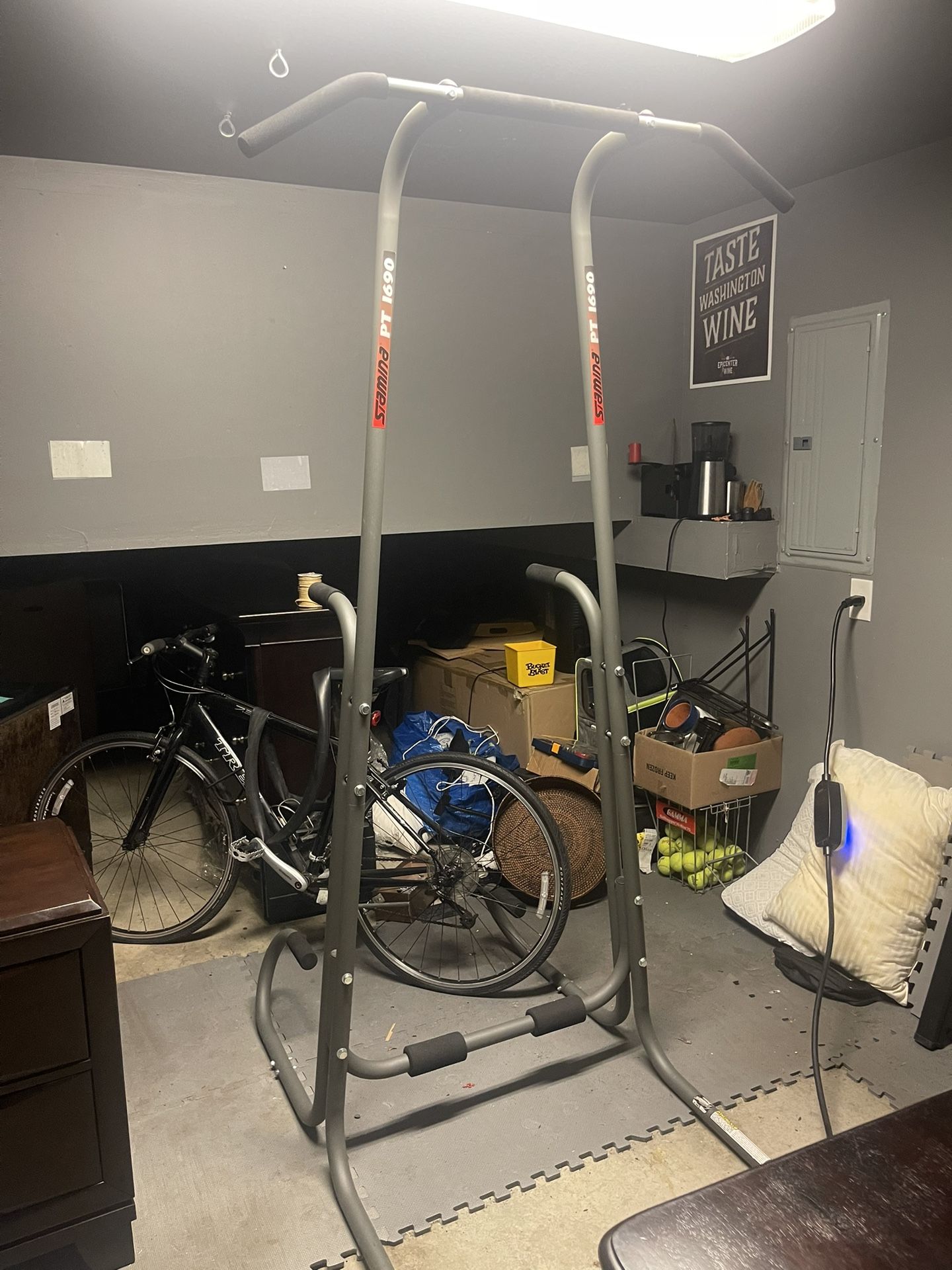 Pull Up Bar Freestanding