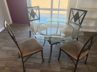 Table chairs couch