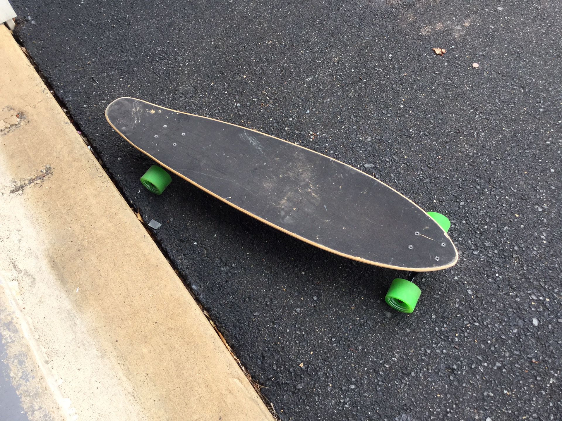 Skate board