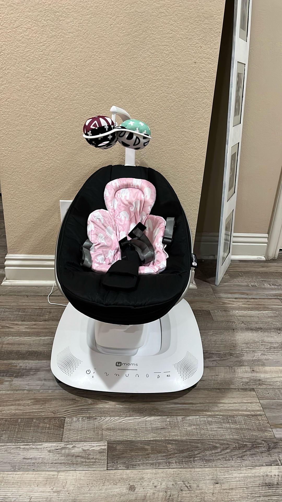 4moms MamaRoo Multi-Motion Baby Swing