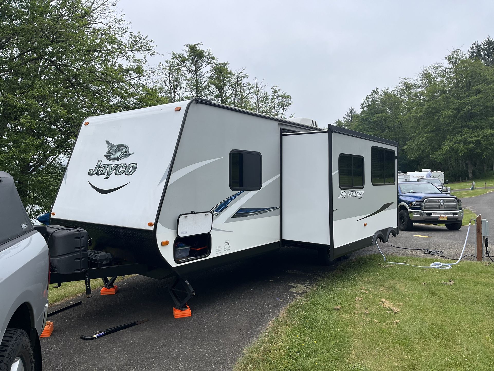 2016 Jayco Jay Feather 25 ft Bunkhouse for Sale in Tumwater, WA OfferUp
