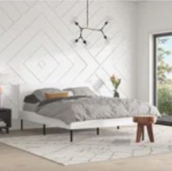 White Queen bedframe