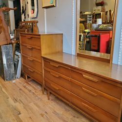 Set of Mid Century Modern Bassett Mahogany Dressers 