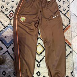 Brand new with Tags Men’s Nike San Antonio Spurs Official Player Issued City Edition Showtime Tear Away Pants Size Medium