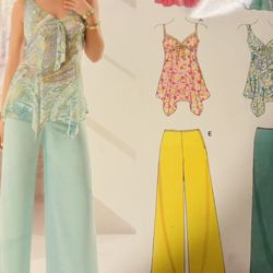 Rare Find New Look 0640 Pant Set  sizes 8-18 Pre Owned