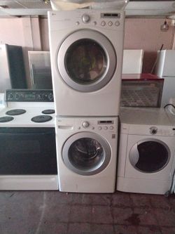 LG Washer And Dryer  Set