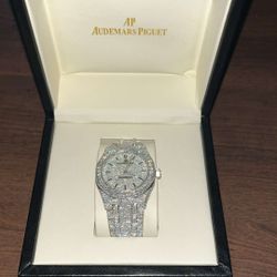 MEN'S VVS MOISSANITE WATCH | 42MM | 16CT BUST DOWN | 14K ICED OUT