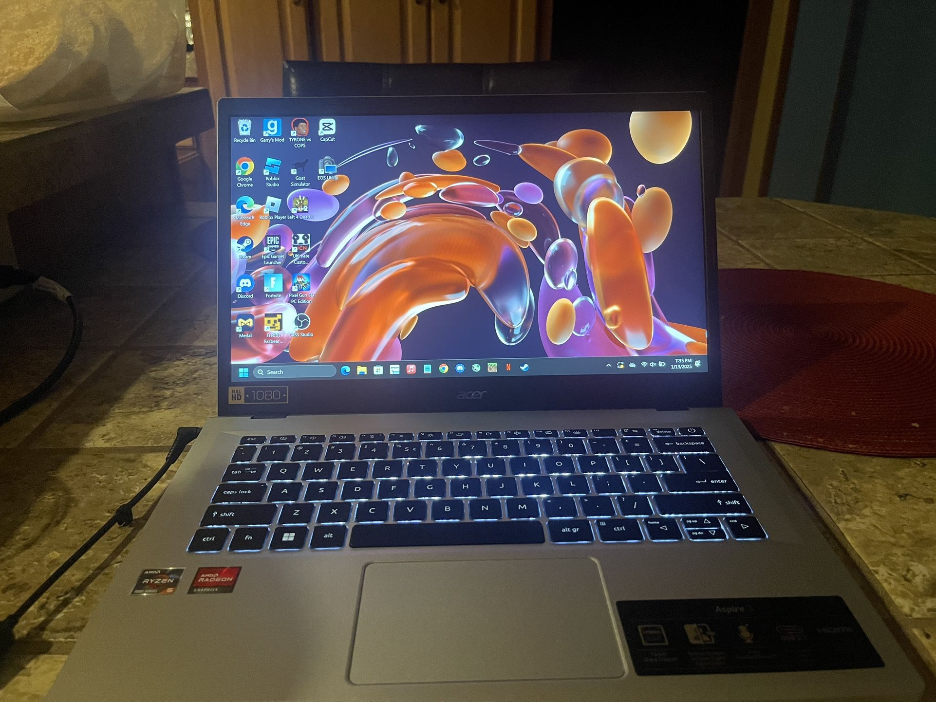 Acer Aspire 3 W/ Ryzen 5