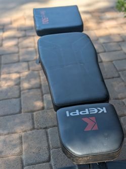 Adjustable Weight Bench – Great Condition