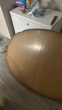 Kitchen Table 