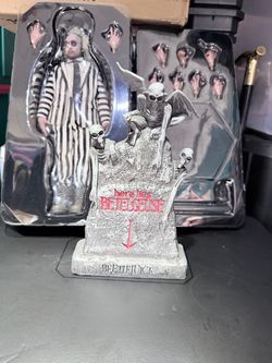 Beetlejuice Tombstone Statue hot toys and 1/6 Action Figure