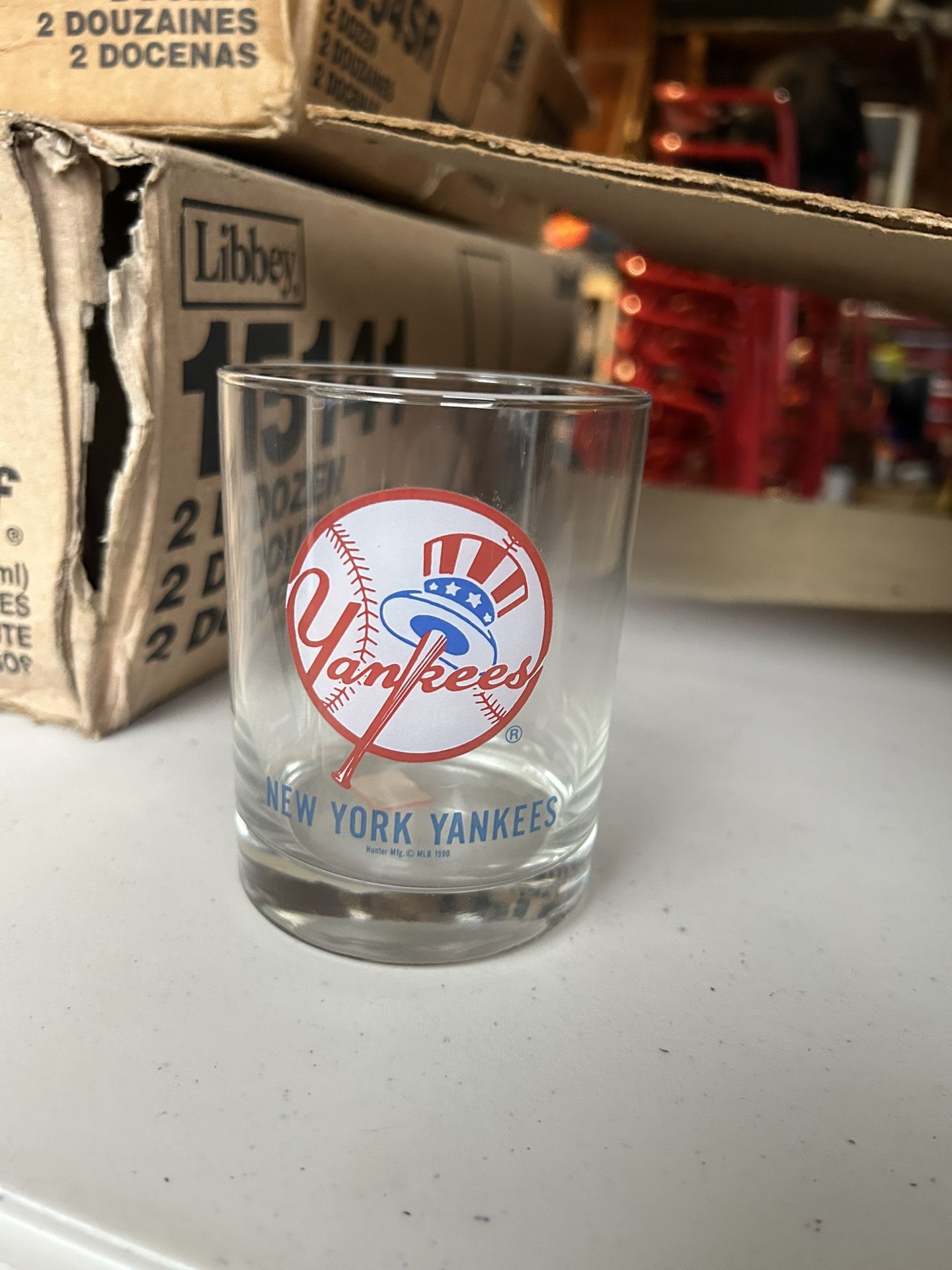 10 New York Yankees , 25 Toronto Blue jays, 1 Buffalo Bills Vs Redskins Super Bowl XXVI Whiskey Glasses