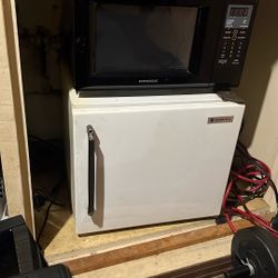Microwave And Small Refrigerator 
