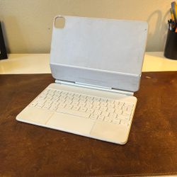 Apple Magic Keyboard 