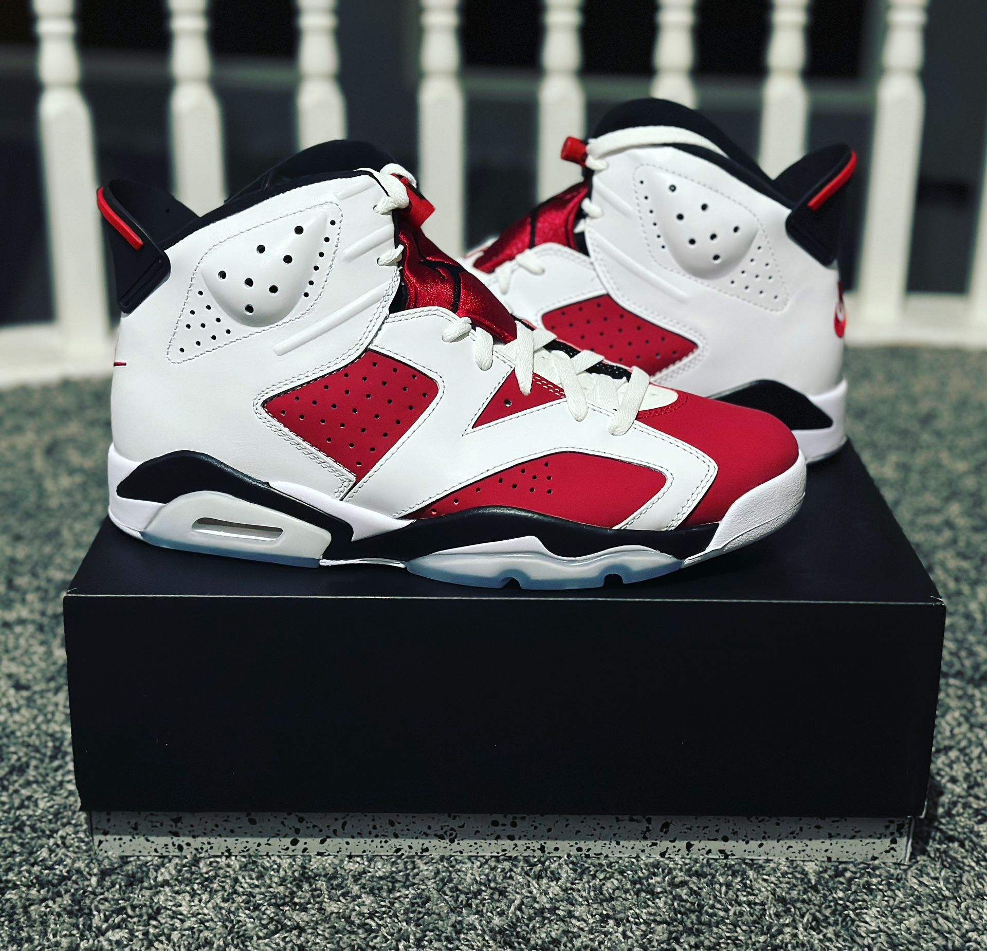 Air Jordan 6 Carmine