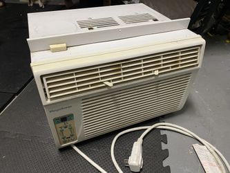 Window Air Conditioner AC