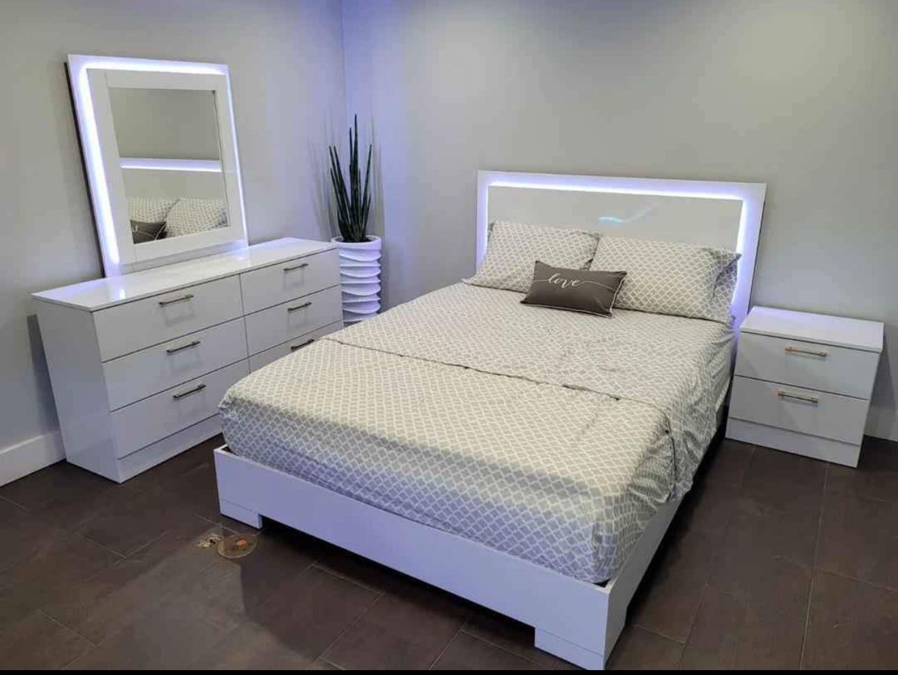 Quality Bedroom Sets! More Inventory and Special Deals at BetterHomeFurnitures.com!