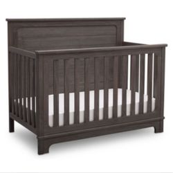 Baby  Crib