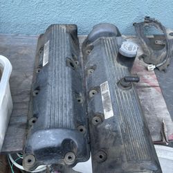 2009 Crown Victoria Valve Cover