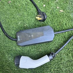 Tesla Level 2 EV Charger 16 Amp 250V NEMA 10-30P Plug