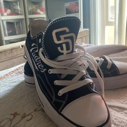 Padres Shoes Size 11