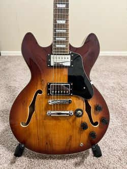 Beautiful Firefly FF338 Guitar