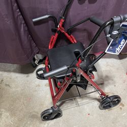Drive Medical Folding Walker/Rollator with Seat 