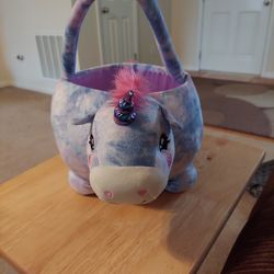 NEW......Unicorn Basket/Bucket 