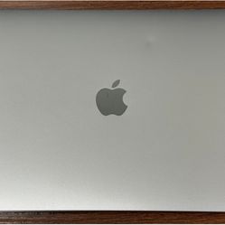 Macbook Air 13" (M1 Chip 512GB SSD, 8GB Ram) Gray Laptop - Great Used Cond - 82%