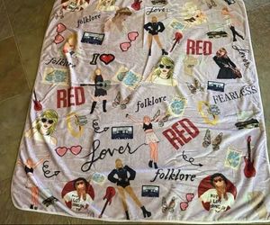 New Taylor Swift Theme Blanket. Large. Lavender. Soft