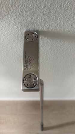 Scotty Cameron special select Newport 2.5