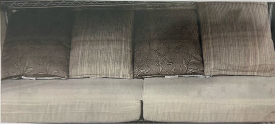 WHOLESALE · Bench Cushion Set - Beige Bench Cushion With 4 Throw Pillows - New · MOQ 10