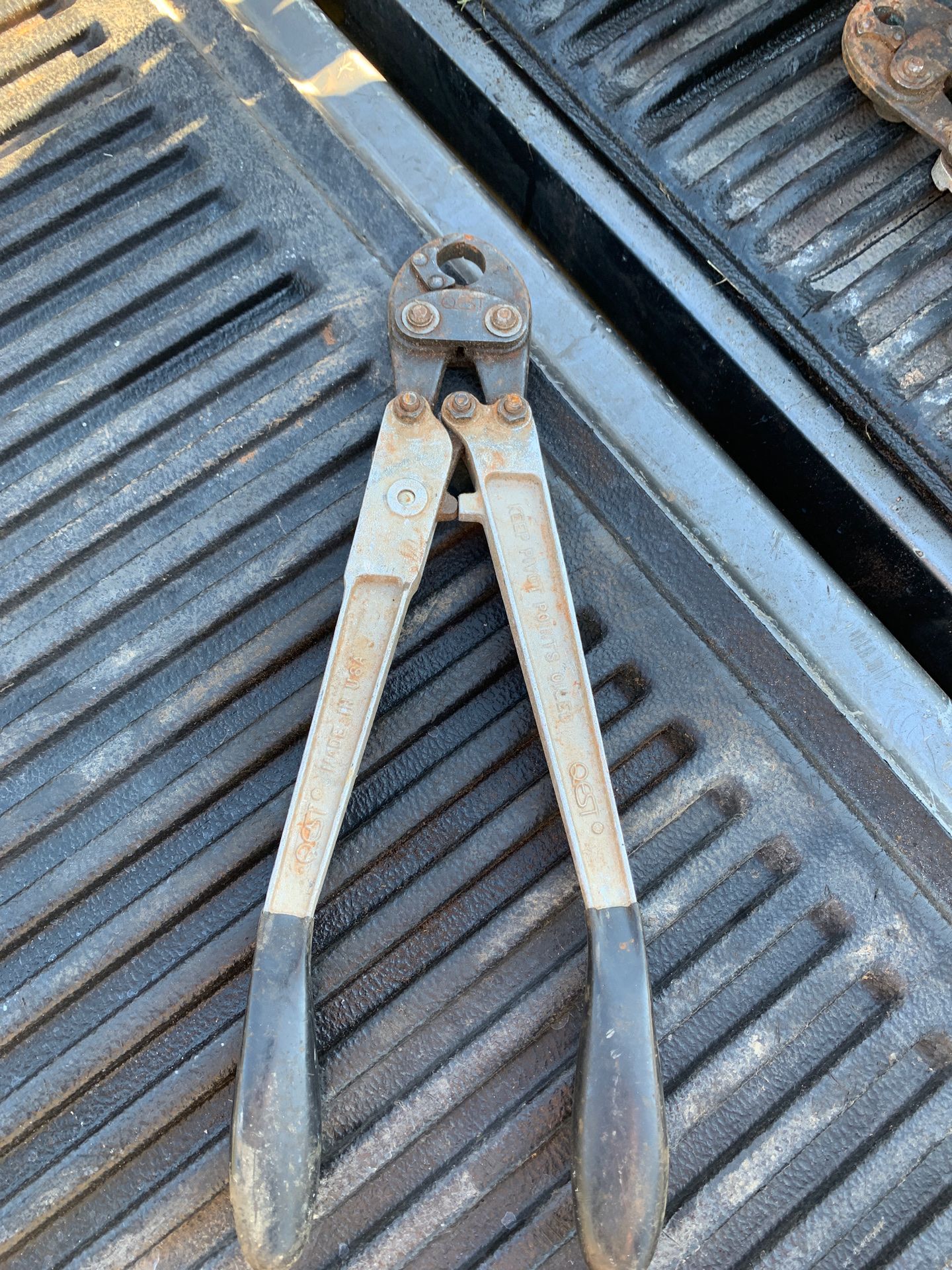 Qest Crimping Tool