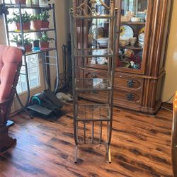 Pretty Metal And Glass Stand