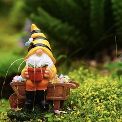 Garden Gnome Decor Gnomes with Solar Flower Lights Bee Gnome on Flower Cart Outside Decor for Patio Yard Lawn Porch Decorations