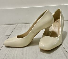 Heels Like New
