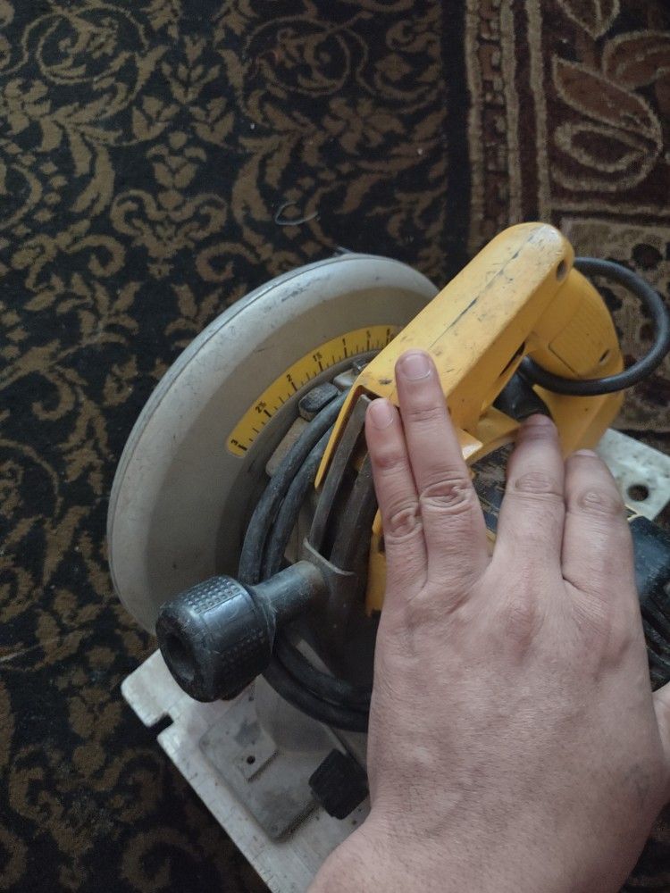 En Venta Circular Saw