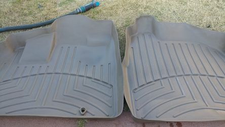 Honda Odyssey spillproof fit floor mat, tan color