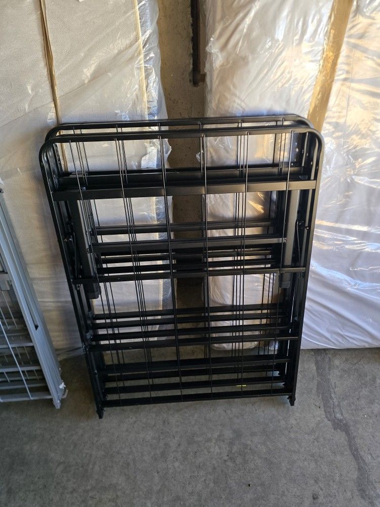 Queen Mattress Platforms