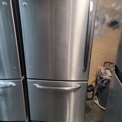 refrigerator GE