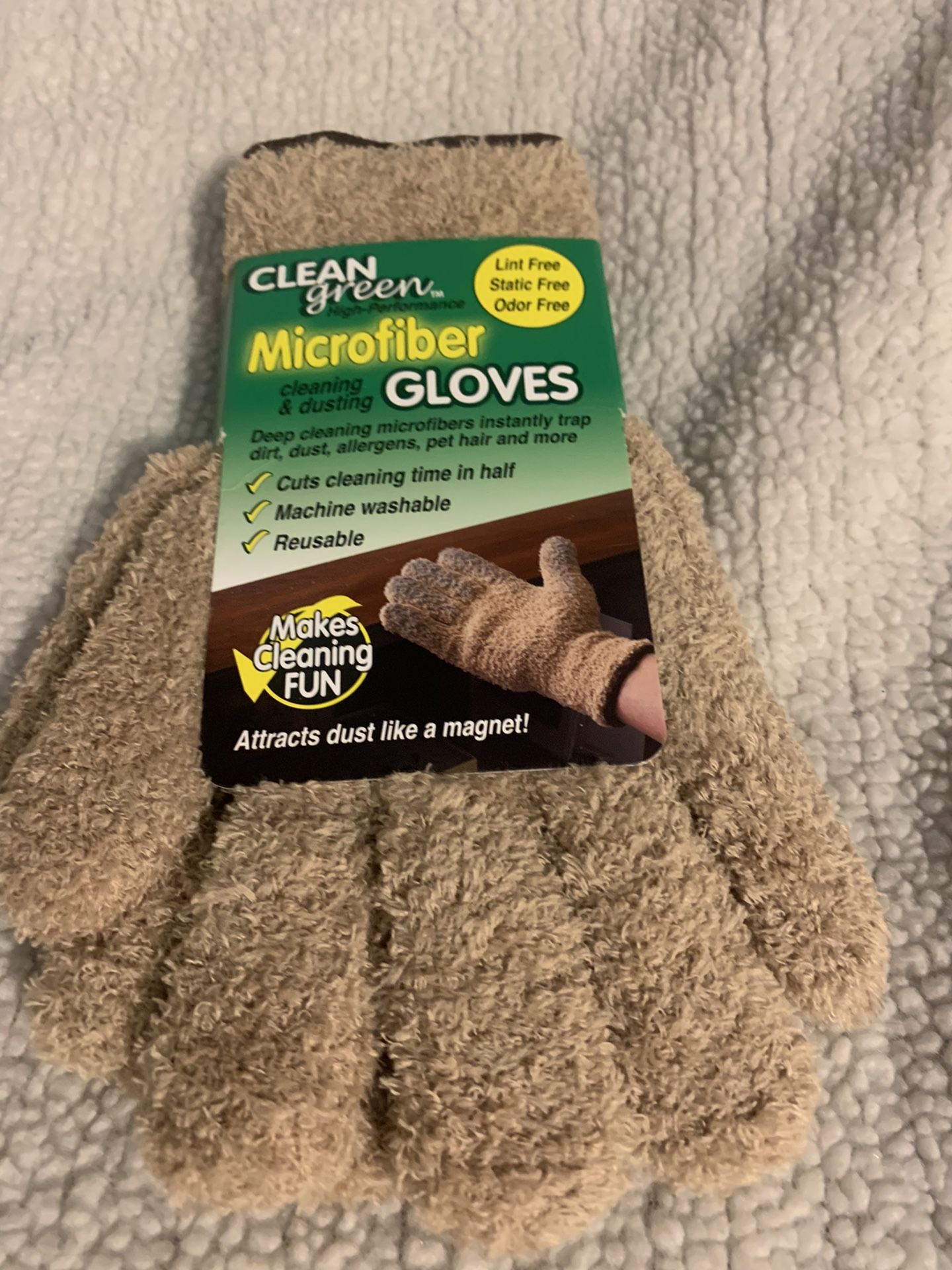 Clean Green Microfiber Dusting Gloves-Reusable, Machine washable