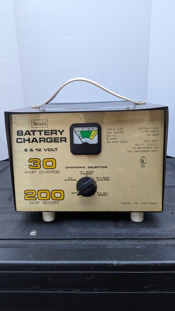 Vintage Sears Battery Charger 30 200 Amp Engine Boost 6-12 Volt (contact info removed)0