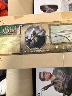 LOTR Lord Of The Rings Hobbit Mirkwood Elves Double Bladed Polearm UC3043
