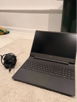HP Victus Gaming Laptop 15.6 -Ryzen 5 - 7535HS- RX 6550M- 16 GB DDR5