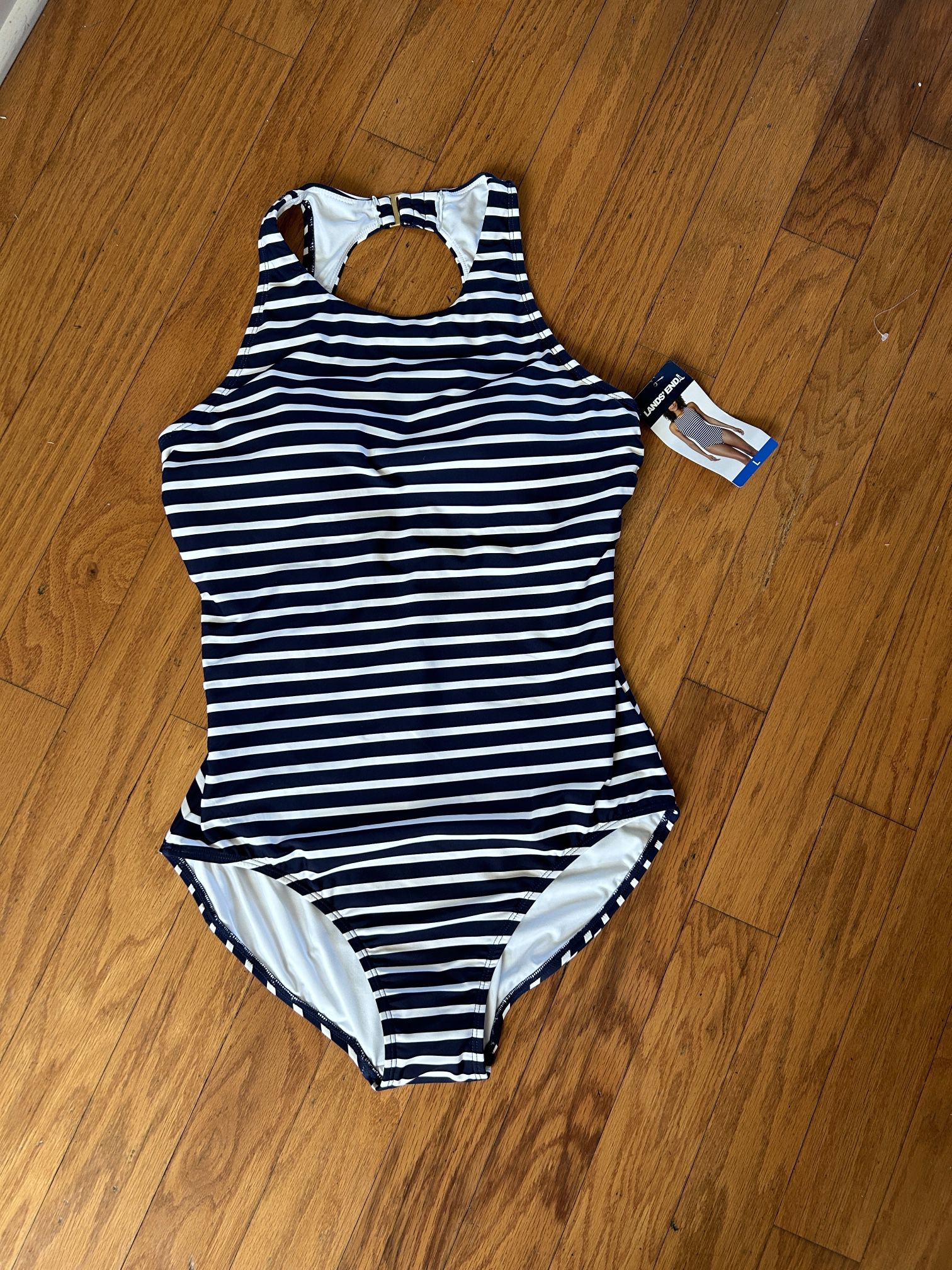 NWT Land’s End Women Swimsuits Size L