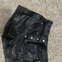 genuine Leather woman shorts 8