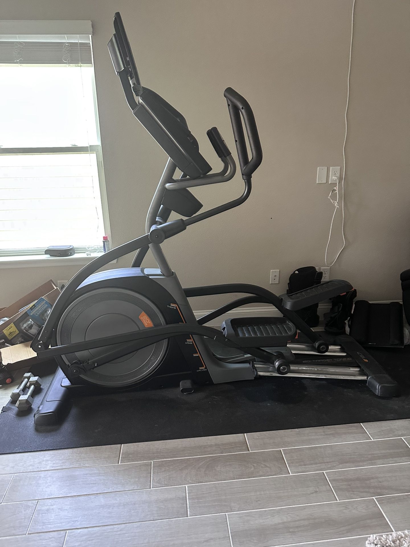 NordicTrack Commercial E 16.7 Elliptical Training Machine
